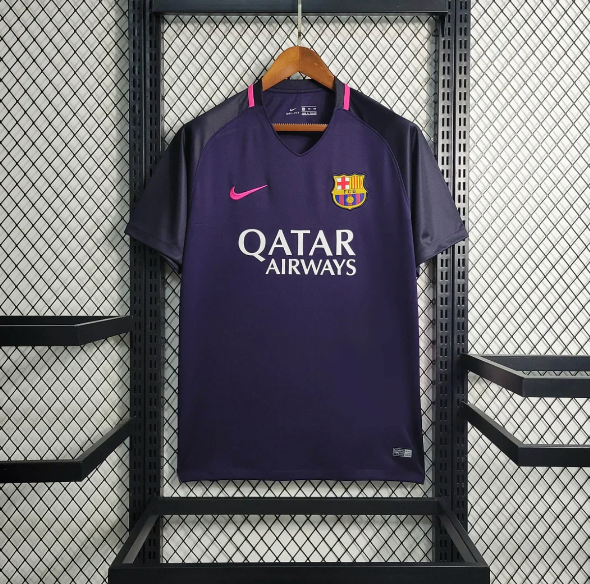 BARCELONA 2016/2017 AWAY JERSEY